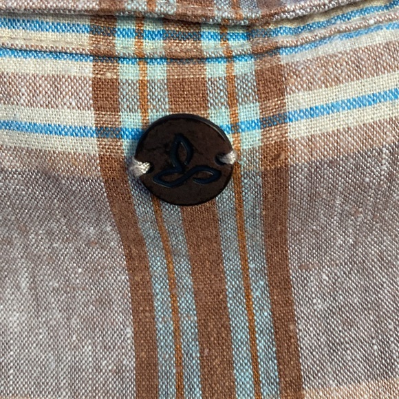 Prana Women’s McCray Button Down Top. Driftwood Plaid Color. Hemp Blend, Size M. - Picture 6 of 12